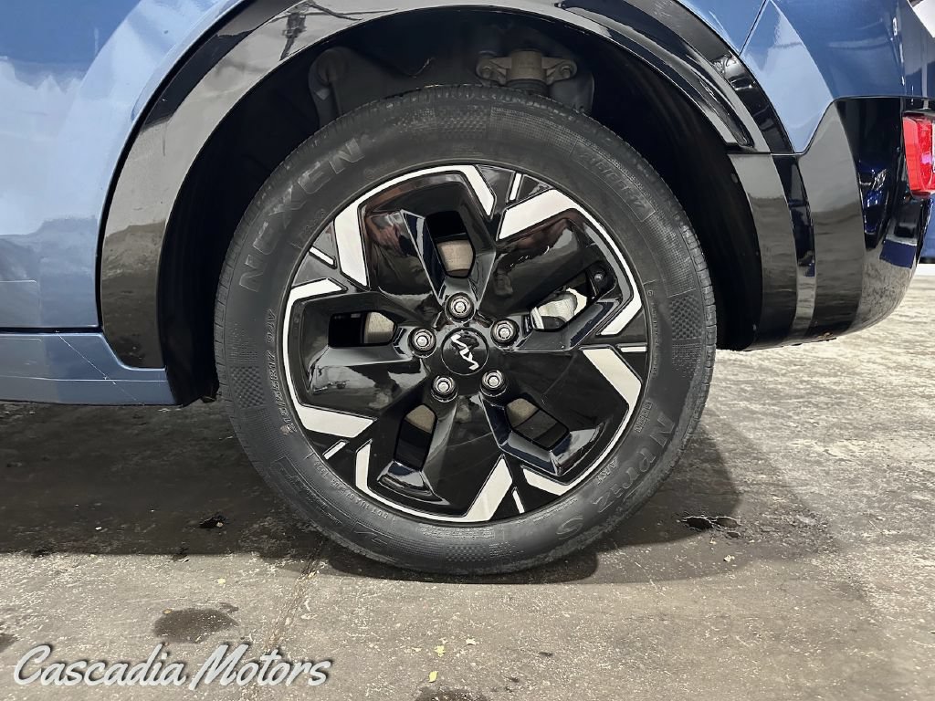 Used 2023 Kia Niro Wind w/ Wind Preserve Package FWD image 31