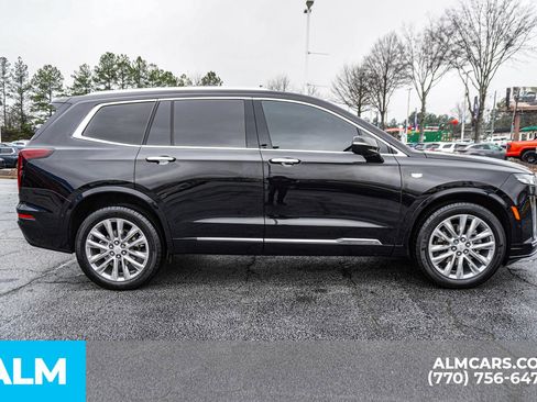 Used 2023 Cadillac XT6 Premium Luxury w/ Technology Package image 11