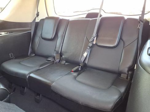 Used 2018 INFINITI QX80 2WD image 23