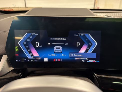 Certified 2025 BMW X2 xDrive28i AWD/4WD image 18