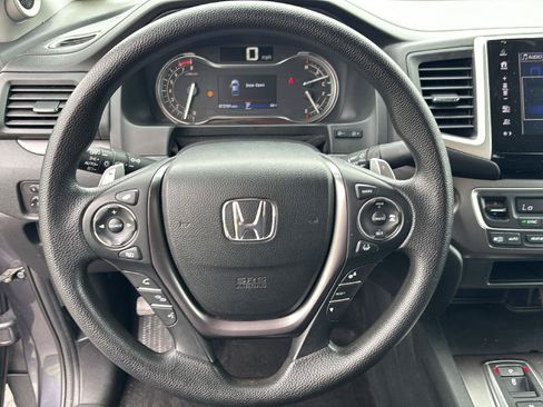 Used 2020 Honda Ridgeline Sport image 18