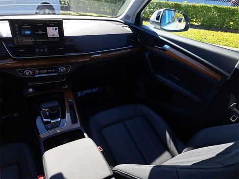 Certified 2023 Audi Q5 2.0T Premium Plus w/ Premium Plus Package image 25