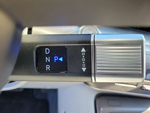 Certified 2025 Hyundai Kona Limited image 27