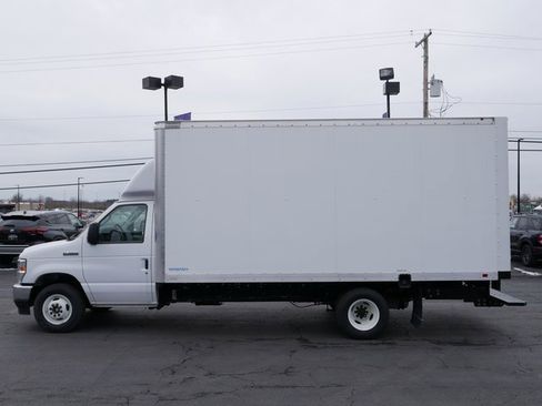 New 2024 Ford E-350 and Econoline 350 Super Duty w/ Power Windows & Locks Group image 5