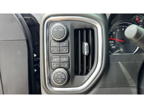 Certified 2021 Chevrolet Silverado 1500 LTZ AWD/4WD image 23