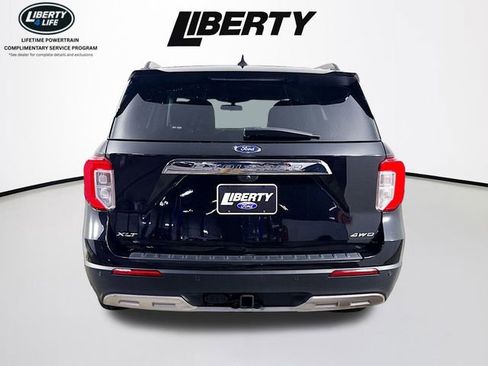 Certified 2022 Ford Explorer XLT w/ Equipment Group 202A image 6
