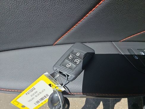 Certified 2024 Volkswagen Tiguan Wolfsburg Edition image 29