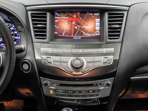 Used 2019 INFINITI QX60 Luxe w/ Essential Package image 14