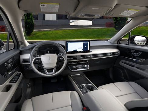 New 2026 Lincoln Corsair Premiere image 43