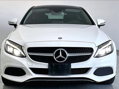Used 2017 Mercedes-Benz C 300 Coupe image 3