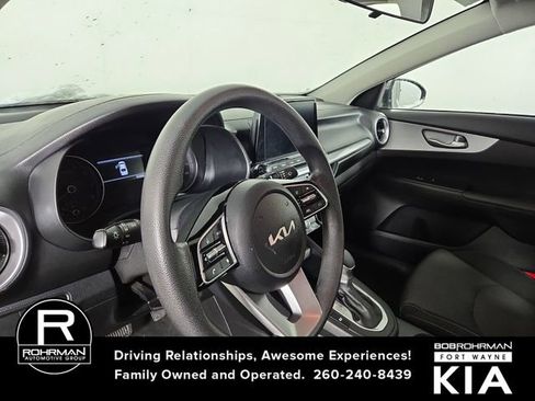 Certified 2023 Kia Forte LXS image 12