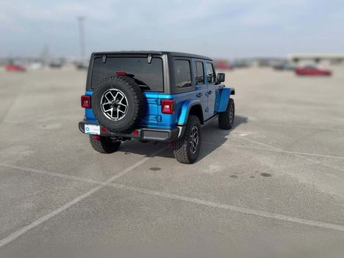 New 2025 Jeep Wrangler Unlimited Rubicon image 11