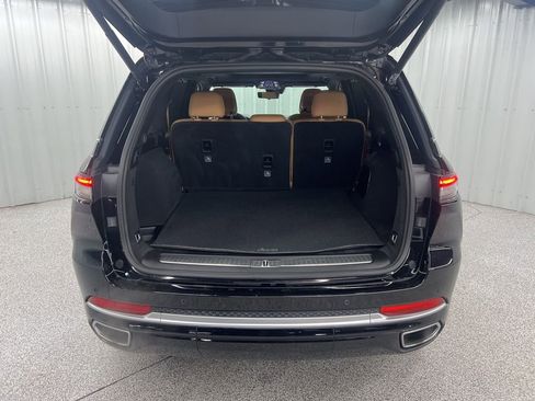 Used 2022 Jeep Grand Cherokee Summit w/ Adv Protech Group IV image 9