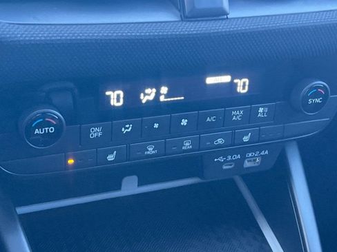 Used 2026 Subaru Outback Premium image 17