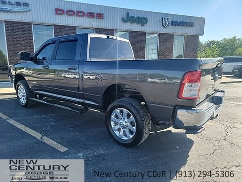 Used 2020 RAM 2500 Big Horn w/ Level 1 Equipment Group AWD/4WD image 3