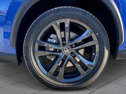 Used 2022 Lexus NX 450h+ AWD image 10