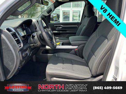 New 2026 RAM 1500 Big Horn AWD/4WD image 3