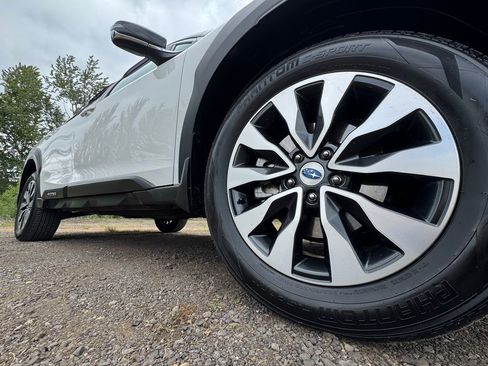 Certified 2024 Subaru Outback Limited AWD/4WD image 46