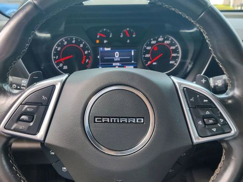 Used 2022 Chevrolet Camaro LT w/ Technology Package image 27