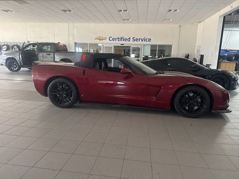 Used 2006 Chevrolet Corvette Convertible w/ Preferred Equipment Group RWD image 4