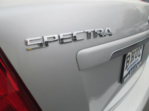 Used 2009 Kia Spectra EX image 7