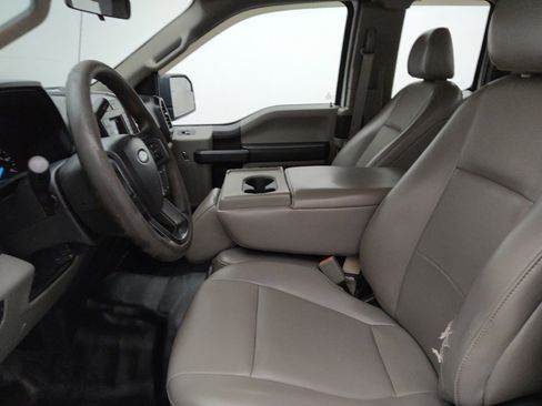 Used 2019 Ford F150 XL w/ Equipment Group 101A Mid AWD/4WD image 17