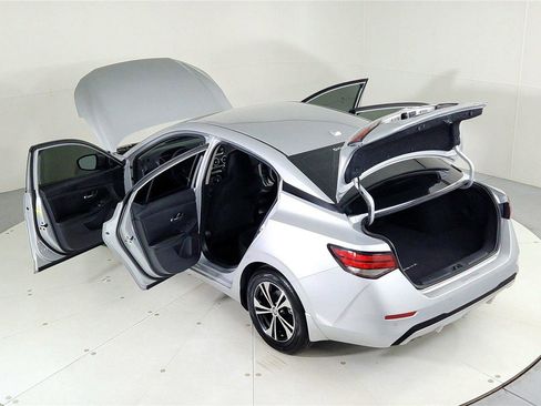 Used 2022 Nissan Sentra SV image 45