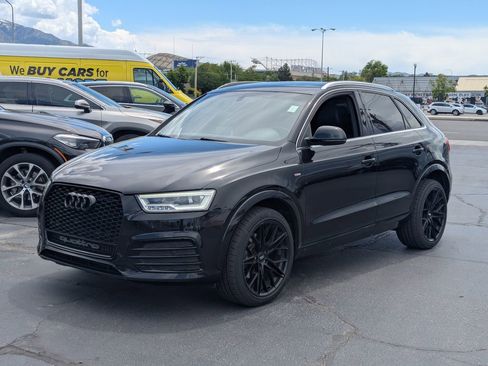 Used 2018 Audi Q3 2.0T Premium Plus w/ Premium Plus Package AWD/4WD image 9