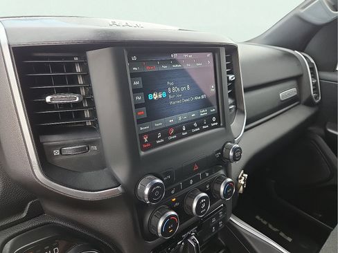 Used 2021 RAM 1500 Big Horn AWD/4WD image 16