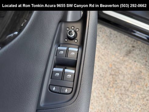 Used 2019 Audi Q7 3.0T Premium w/ Cold Weather Package AWD/4WD image 14
