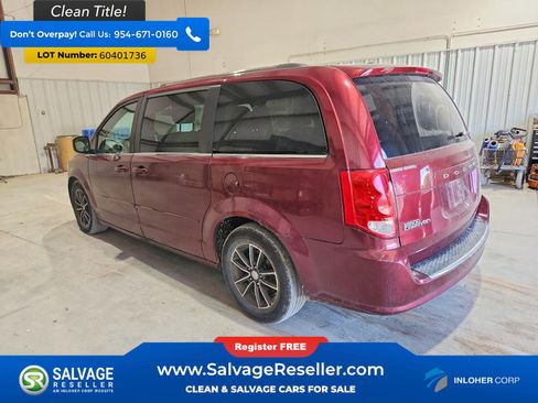 Used 2017 Dodge Grand Caravan SXT FWD image 3