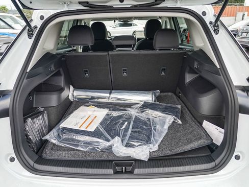 New 2025 Volkswagen Tiguan S image 13