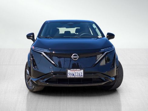 Used 2023 Nissan Ariya FWD image 3