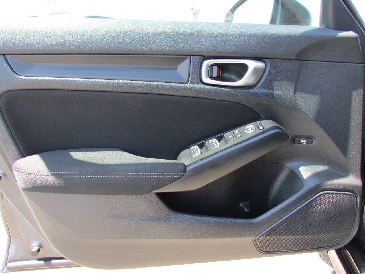 Used 2022 Honda Civic Sport image 14