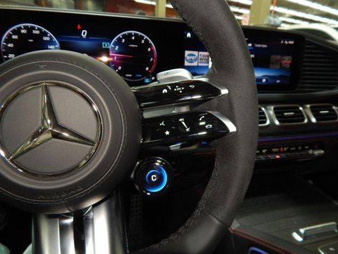 Used 2024 Mercedes-Benz GLE 53 AMG 4MATIC Coupe image 26