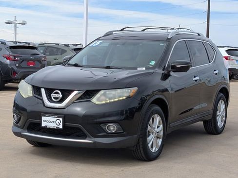 Used 2015 Nissan Rogue SV w/ SV Premium Package image 9