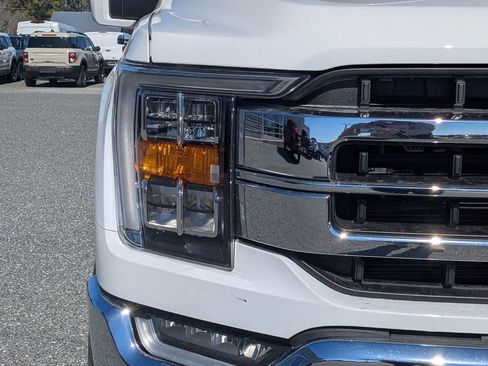 Used 2022 Ford F150 Lariat w/ Equipment Group 501A Mid image 9