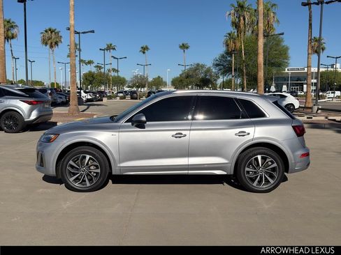 Used 2023 Audi Q5 2.0T Premium w/ Convenience Package AWD/4WD image 3