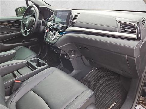 Used 2021 Honda Odyssey Touring image 24