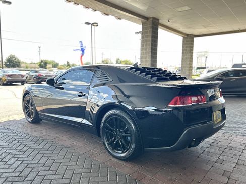 Used 2015 Chevrolet Camaro LT RWD image 9