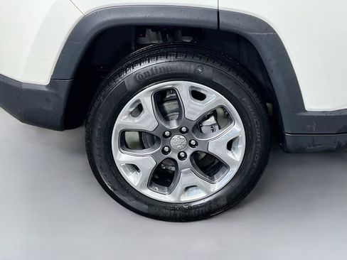 Used 2021 Jeep Compass Limited image 35