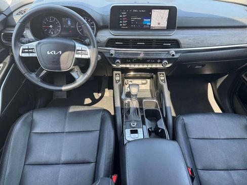 Used 2022 Kia Telluride EX FWD image 12