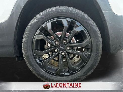 Used 2020 GMC Terrain SLE w/ Driver Convenience Package image 29