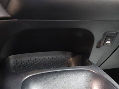 Used 2024 Toyota Corolla LE image 28