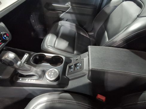 Certified 2025 Ford Bronco Outer Banks AWD/4WD image 22