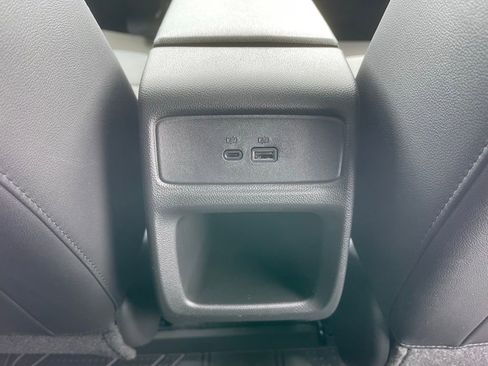 New 2026 Chevrolet Trax LT w/ LT Convenience Package image 24