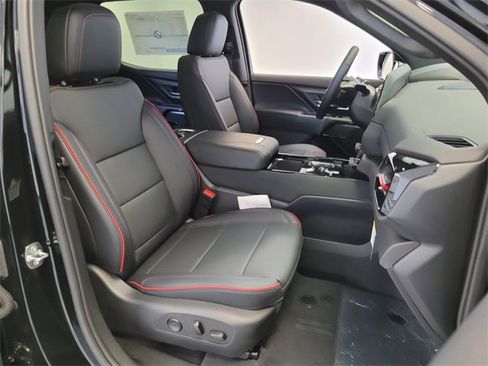 New 2024 Chevrolet Silverado EV RST image 14