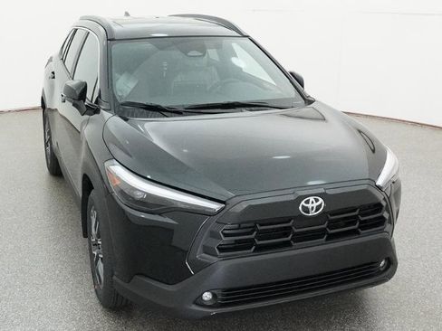 New 2026 Toyota Corolla Cross XLE FWD image 5