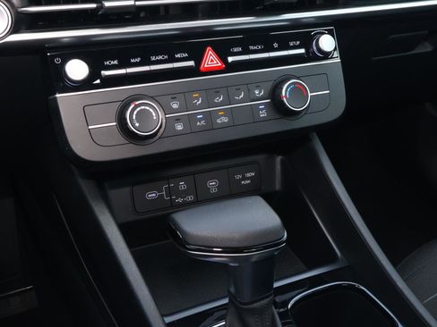 Used 2026 Hyundai Santa Cruz SE FWD image 24