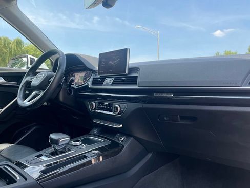 Used 2018 Audi Q5 2.0T Premium Plus w/ Premium Plus Package AWD/4WD image 32
